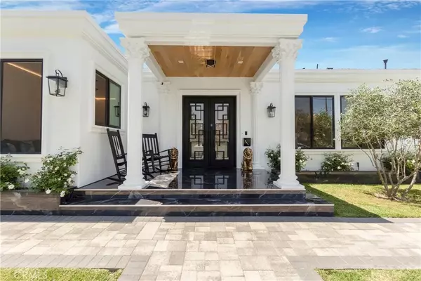 Downey, CA 90240,9509 Downey Avenue