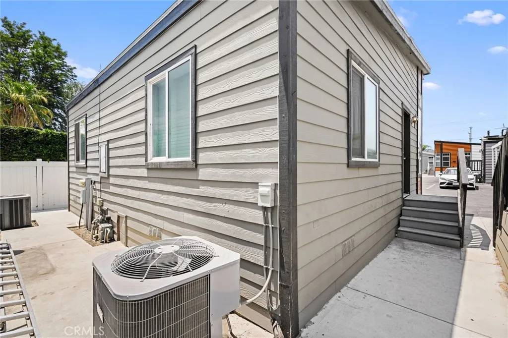 North Hollywood, CA 91605,8250 Lankershim BLVD #36
