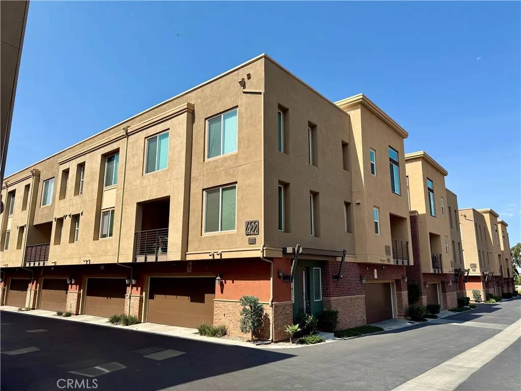 422 W Route 66 #67, Glendora, CA 91740