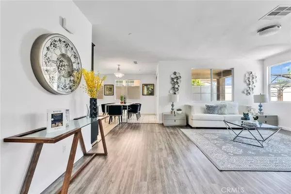 Ontario, CA 91762,209 W Via Rua Flores