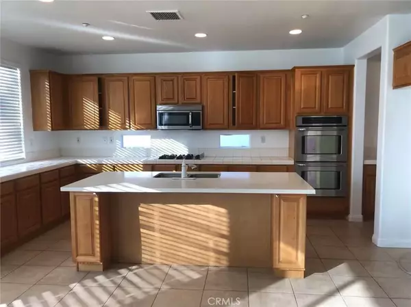 Riverside, CA 92505,11587 Trailway Drive