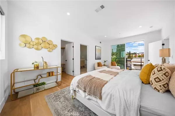 Los Angeles, CA 90042,6050 E Burwood Avenue