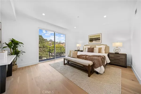 Los Angeles, CA 90042,6849 N Figueroa Street