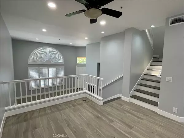 Irvine, CA 92606,107 Marinella Aisle