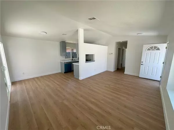 Victorville, CA 92392,12163 Pluto Drive