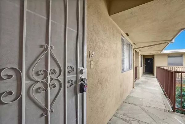 Long Beach, CA 90802,640 Elm Avenue #12