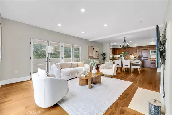 Rolling Hills Estates, CA 90274,975 Silver Spur Road