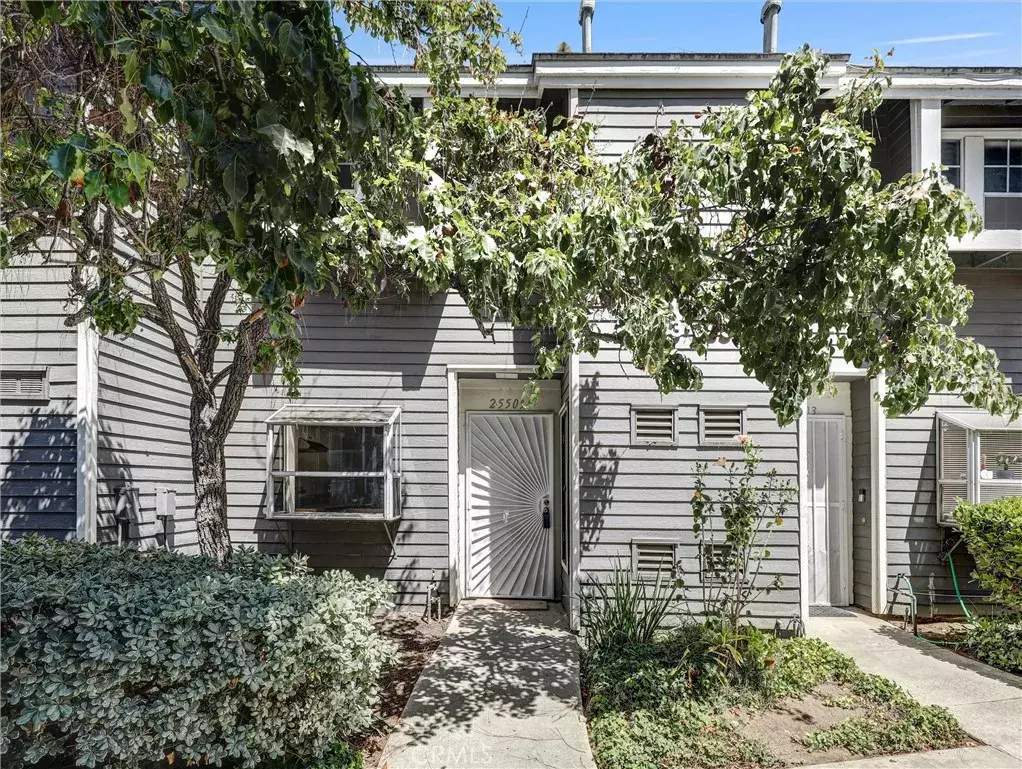 Wilmington, CA 90744,25505 Pine Creek Lane