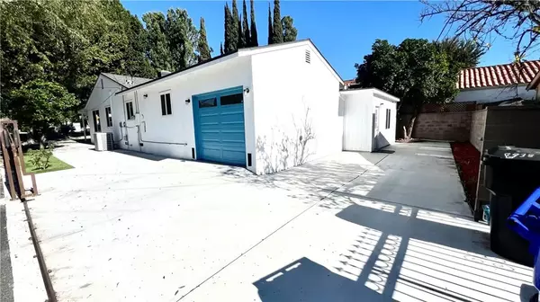 San Gabriel, CA 91775,8938 Duarte Road