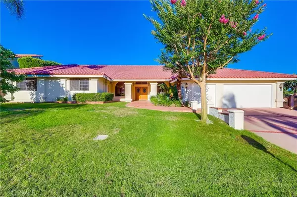 Walnut, CA 91789,722 Casa Loma Lane