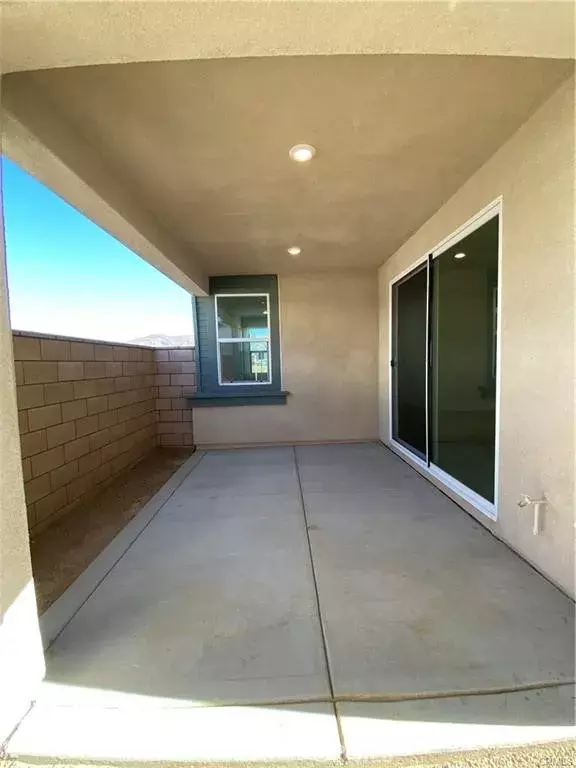 Corona, CA 92883,24533 sonieta Court