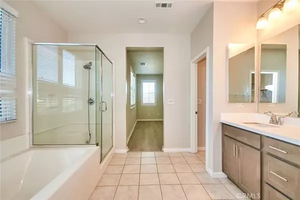 Ontario, CA 91762,4806 S Apricot Way