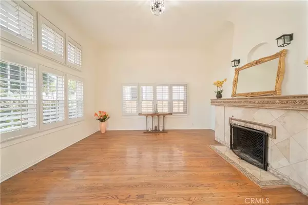 Alhambra, CA 91801,326 S Granada Avenue