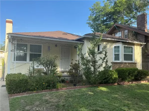 Alhambra, CA 91801,917 N Olive Ave