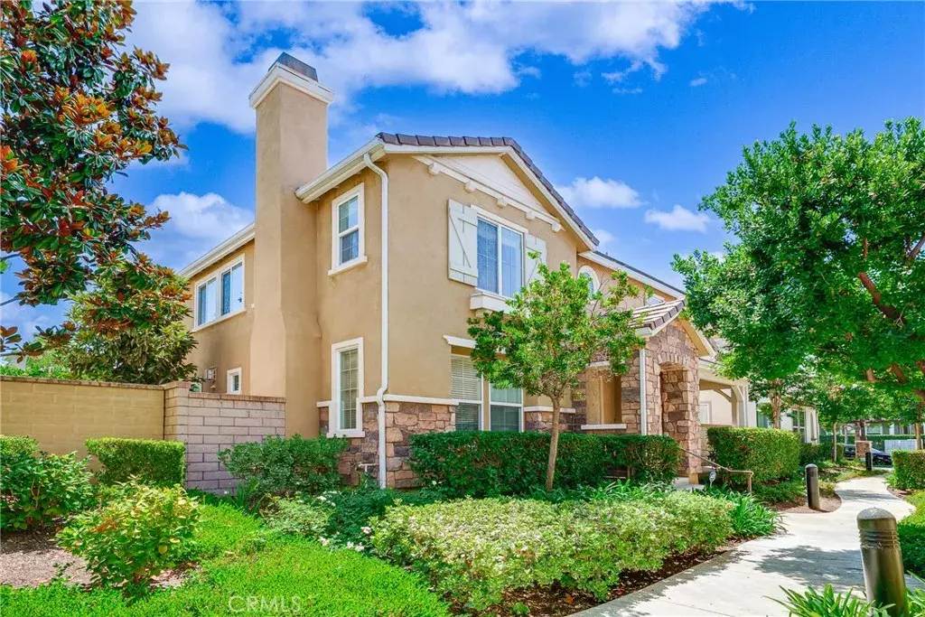 Azusa, CA 91702,907 N Cornejo Way