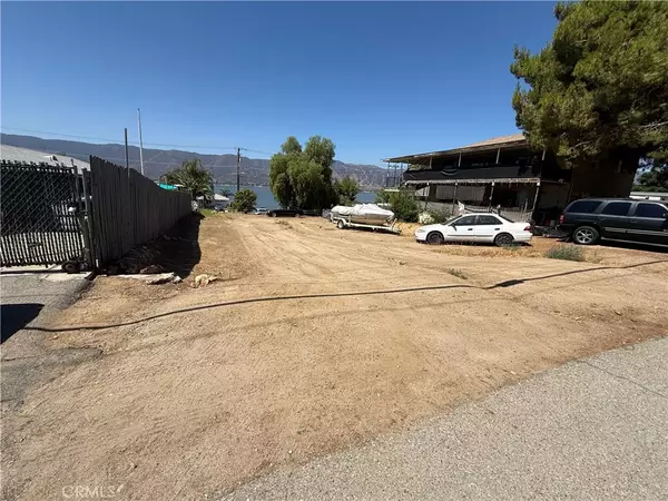 Lake Elsinore, CA 92530,0 Lakeshore Dr. 375-344-010 LOT