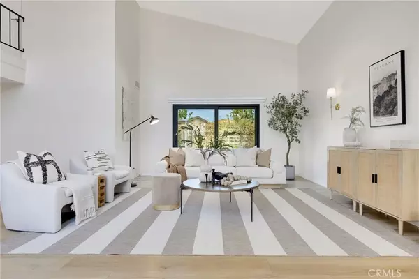 Placentia, CA 92870,421 Larry Lane