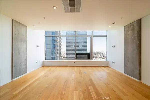 Los Angeles, CA 90015,1155 South Grand Avenue #2105