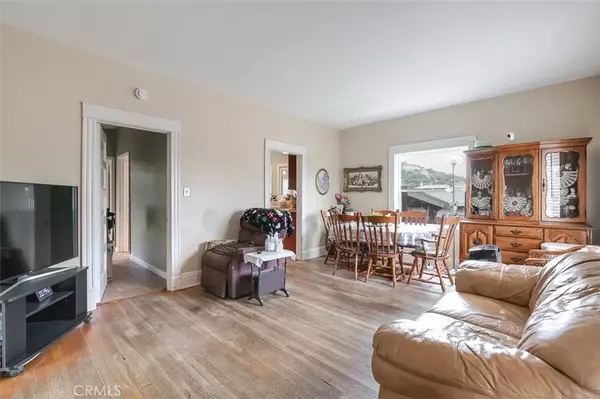 Los Angeles, CA 90042,573 Kendall Avenue