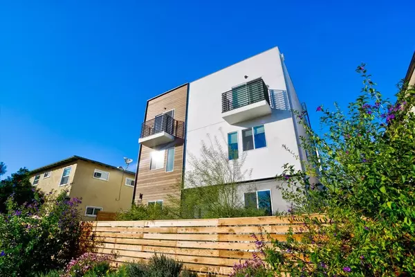 North Hollywood, CA 91601,11639 Burbank Boulevard #1/2