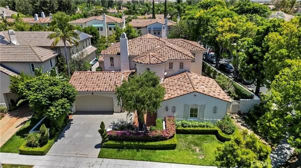 Irvine, CA 92620,32 New Dawn