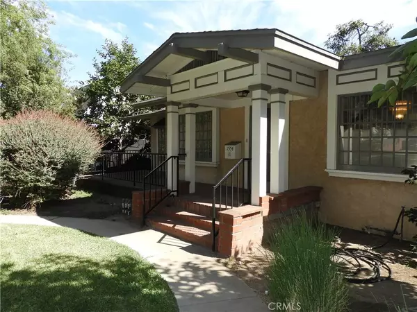 Pasadena, CA 91106,1554 Las Lunas Street