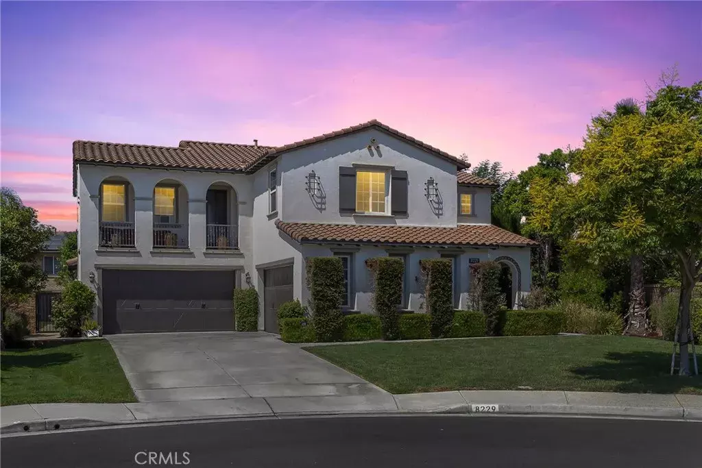 Eastvale, CA 92880,8229 Honey Brook Court