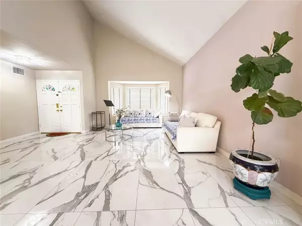 Murrieta, CA 92562,24713 Shoshone Drive
