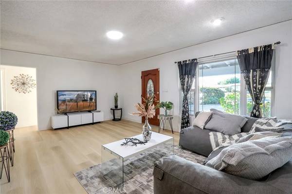 Ontario, CA 91764,1236 E Highland Ct