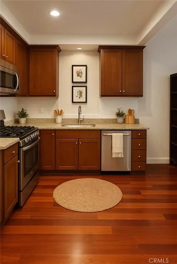 Los Angeles, CA 90031,360 W Avenue 26 #318