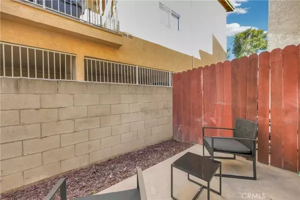 Long Beach, CA 90804,1075 Molino Avenue #4
