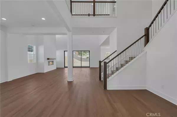 Valencia, CA 91381,27510 Elderberry Drive