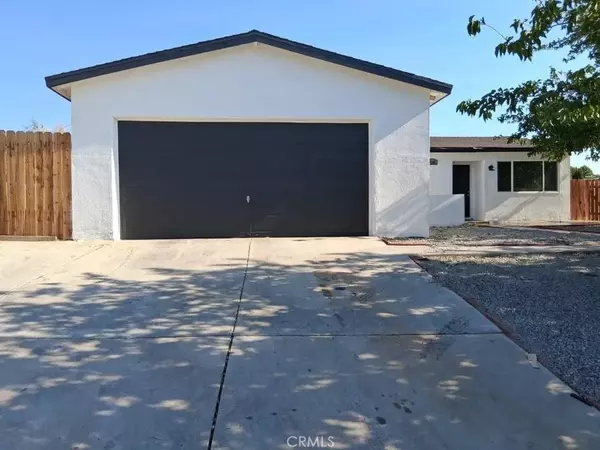 16581 Desert Sands Road, Victorville, CA 92395