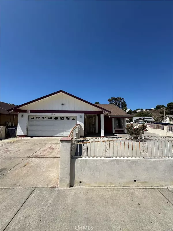 196 Parkcreek Court, San Diego, CA 92114