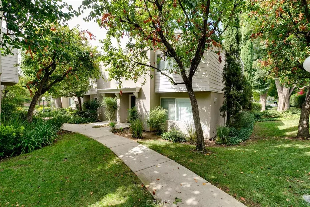 Northridge, CA 91325,10224 Zelzah Ave #4