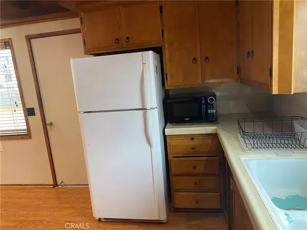 264 W Grandview Drive, Azusa, CA 91702