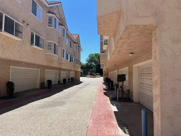 Arcadia, CA 91007,847 Fairview #E