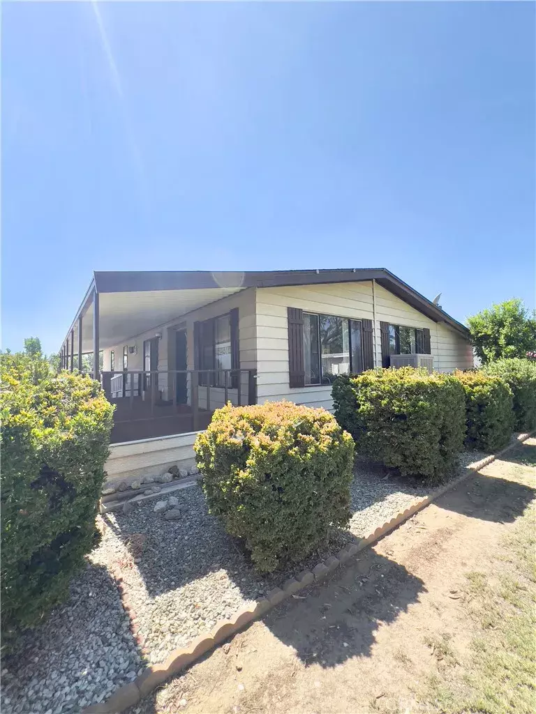 Hemet, CA 92545,5001 Florida #623