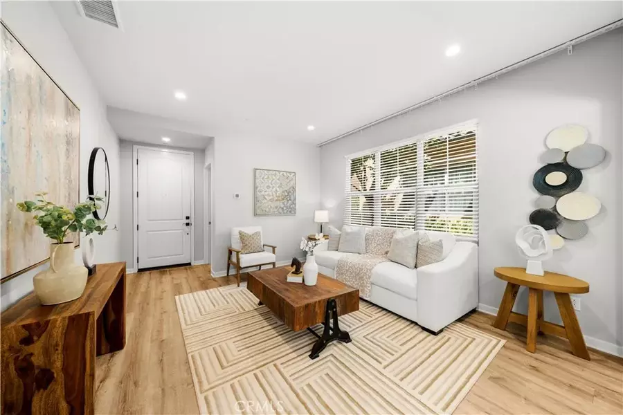 144 MILKY WAY, Irvine, CA 92618