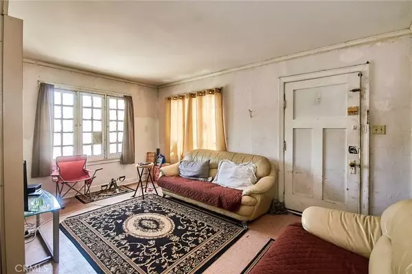 Los Angeles, CA 90032,2602 Onyx Drive