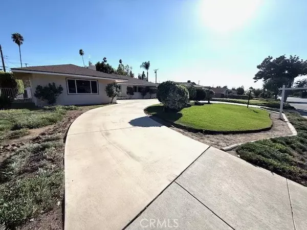 Glendora, CA 91741,926 E Dalton Ave
