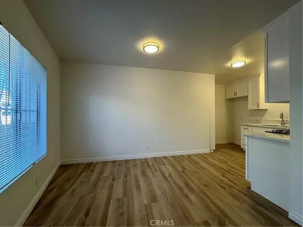 Los Angeles, CA 90012,860 N Bunker Hill #8