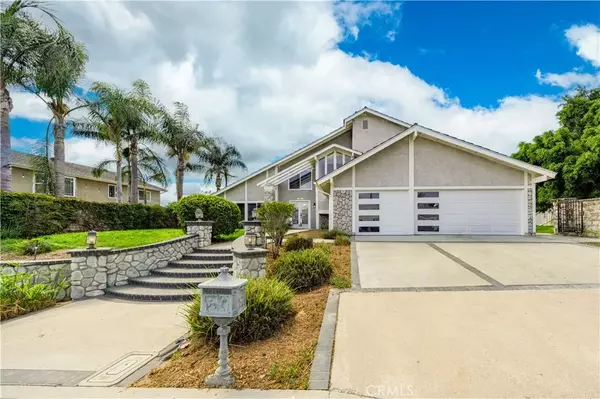 North Tustin, CA 92705,19402 Lemon Hill Drive