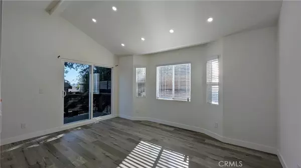 Los Angeles, CA 90042,1713 N Avenue 56