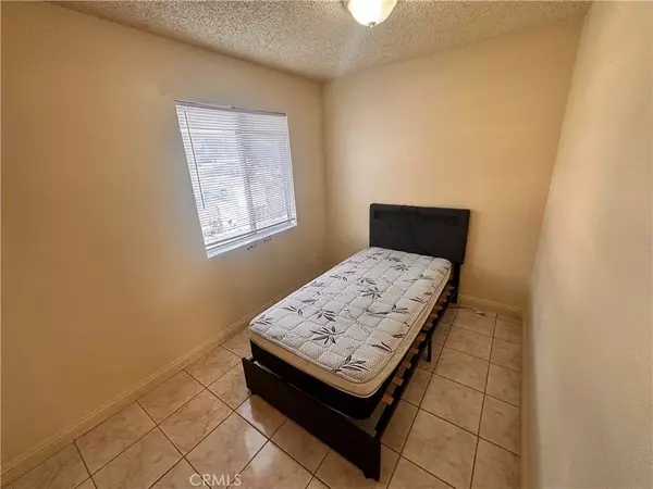 El Monte, CA 91732,11937 Magnolia Street #25