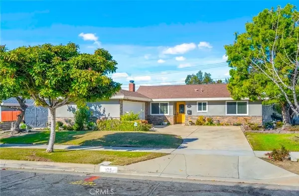 125 Ronwood Street, Glendora, CA 91740