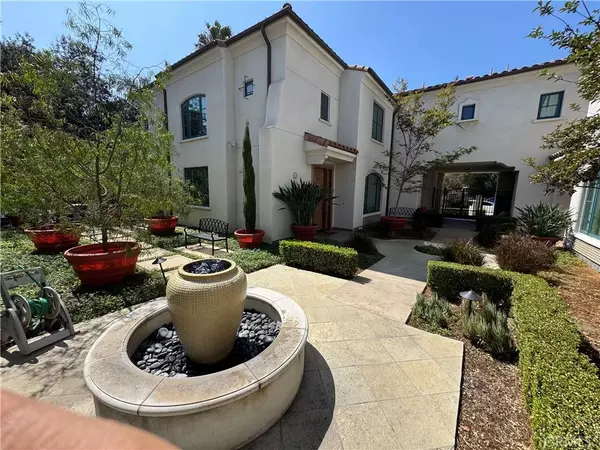 Pasadena, CA 91107,188 S Sierra Madre Boulevard #2