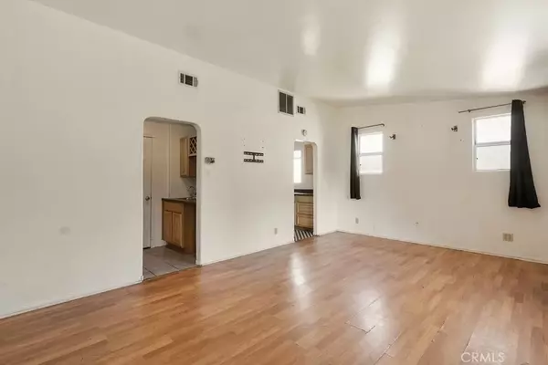 Los Angeles, CA 90032,3233 Dorchester Avenue