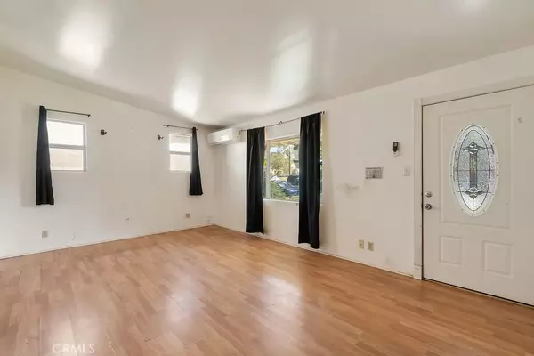 Los Angeles, CA 90032,3233 Dorchester Avenue