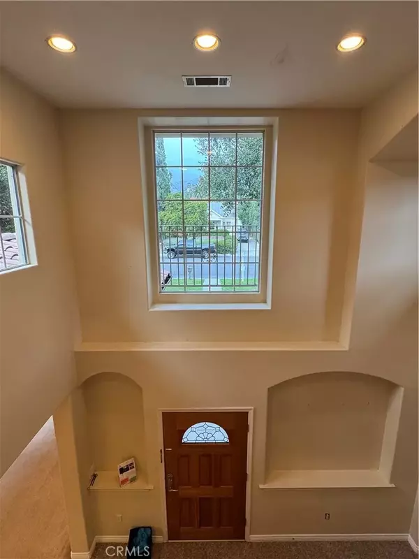 Monrovia, CA 91016,824 Ocean View